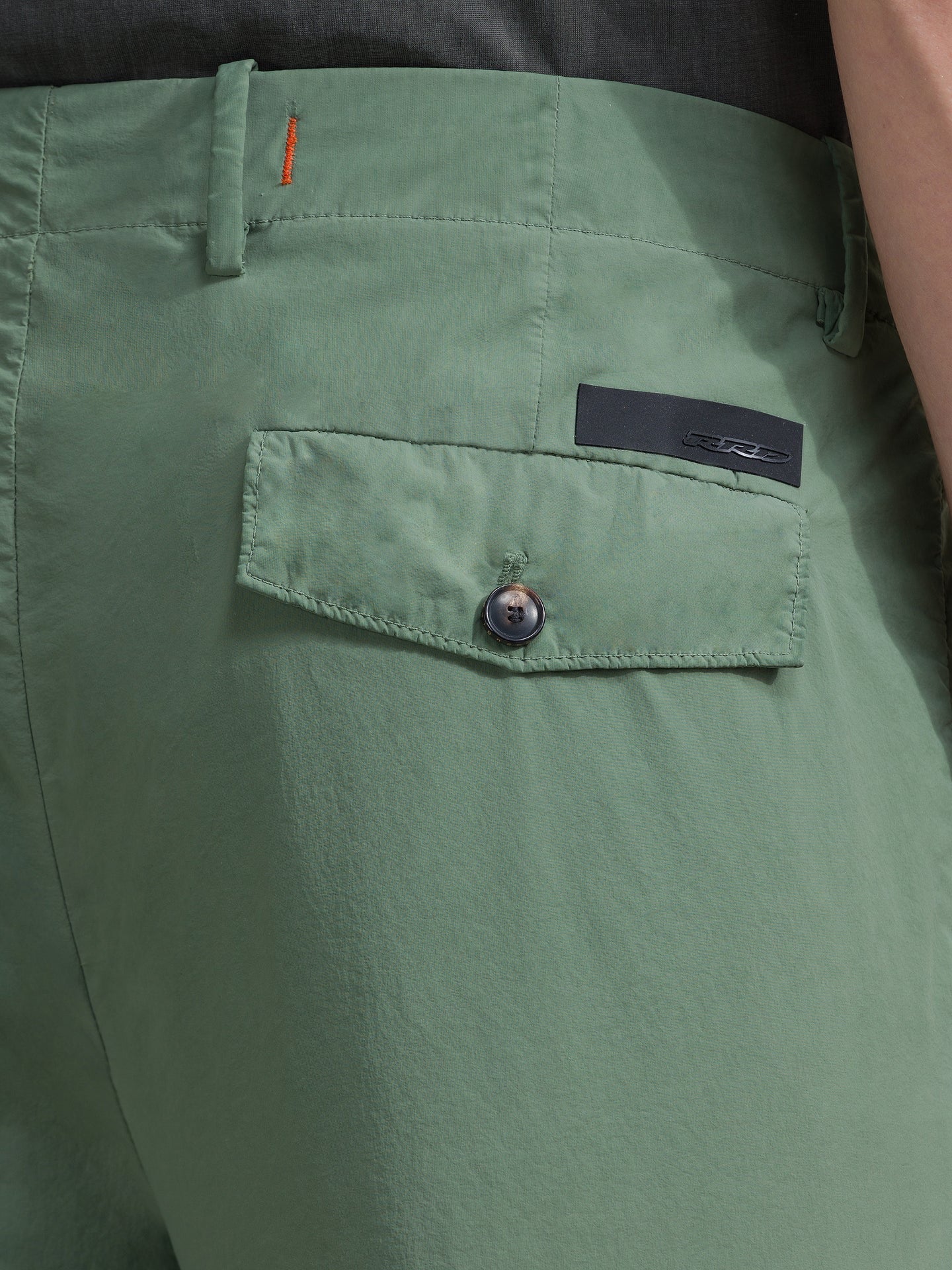 pantalón para hombre de RRD